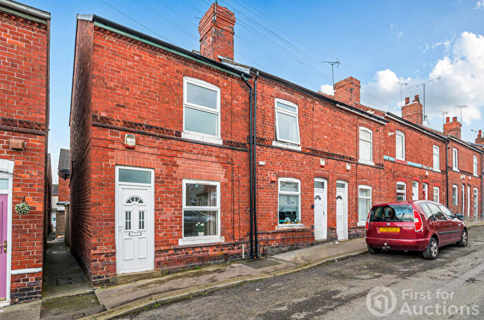 2 Bedroom Terraced House For Sale In Moor Street, Mansfield, Nottinghamshire, NG18