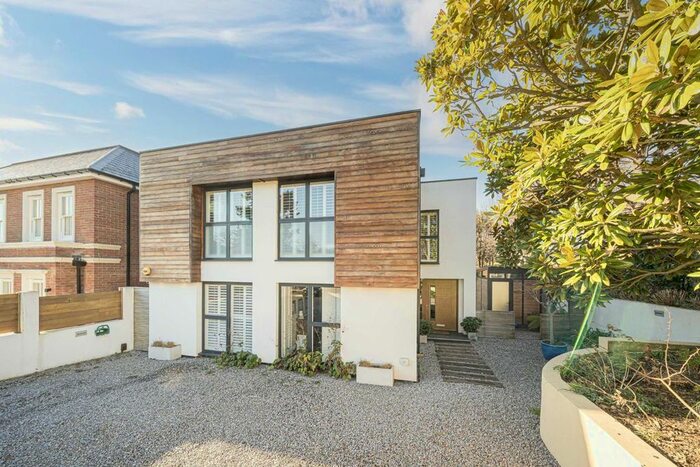 4 Bedroom Property To Rent In Coombe Lane West, Coombe, Kingston Upon Thames, KT2