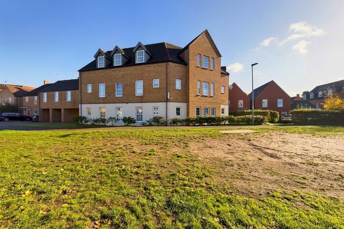 2 Bedroom Apartment To Rent In Cypress Covert, Thetford, IP24