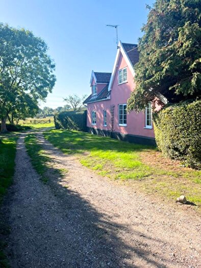 4 Bedroom Detached House For Sale In Fowls Watering, Wickham Market, IP13