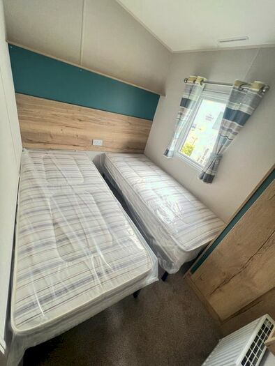 2 Bedroom Mobile/park Home For Sale In Capernwray, Carnforth, LA6