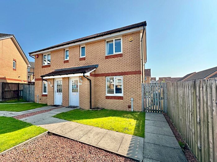 2 Bedroom Semi-Detached House To Rent In Woodfoot Cresent, Parkhouse, Glasgow, G53
