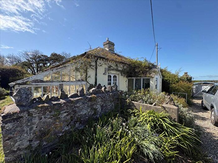 1 Bedroom Detached Bungalow For Sale In Images Lodge, Hundleton, Nr Pembroke, Pembroke, SA71