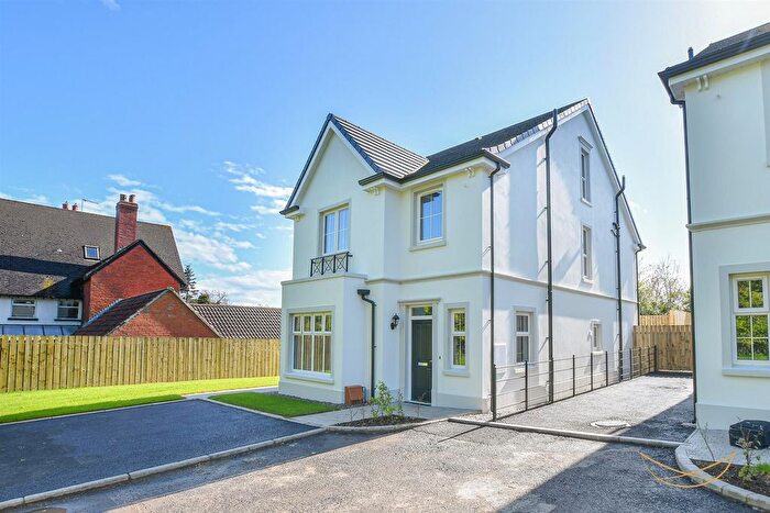 4 Bedroom Detached House For Sale In Upper Road, Greenisland, Carrickfergus, BT38