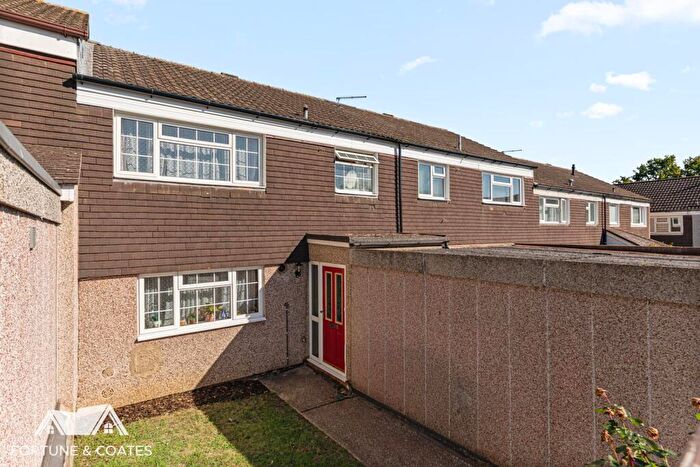 3 Bedroom Terraced House For Sale In Tithelands, Harlow, CM19