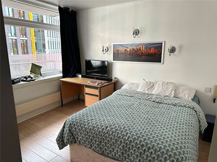 2 Bedroom Flat To Rent In St. Giles High Street, London, WC2H