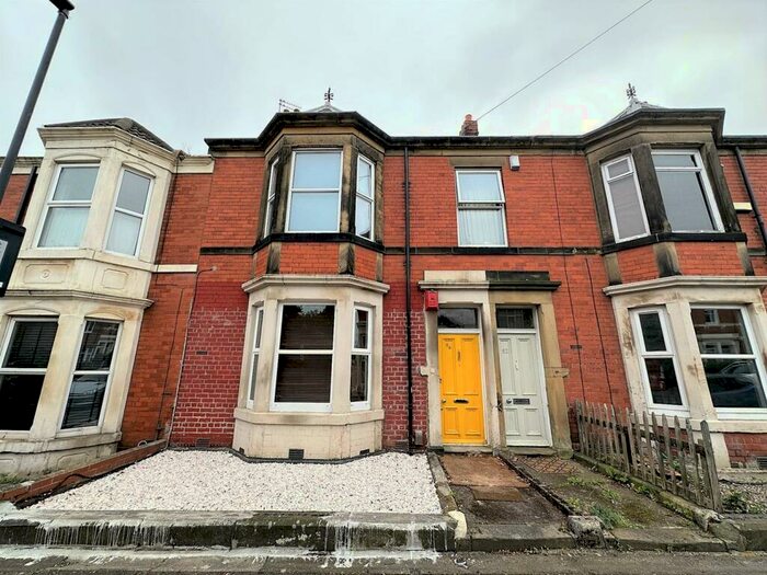 2 Bedroom Flat To Rent In Mayfair Road, Jesmond, Newcastle Upon Tyne, NE2