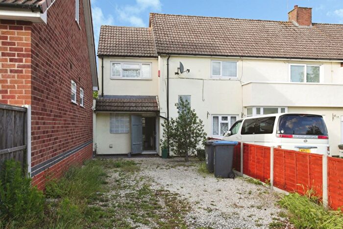 3 Bedroom End Terrace House For Sale In Yates Avenue, Rugby, CV21