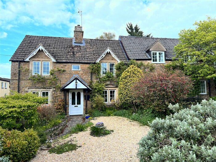 3 Bedroom Detached House For Sale In The Street, Stinchcombe, Dursley, Gloucestershire, GL11