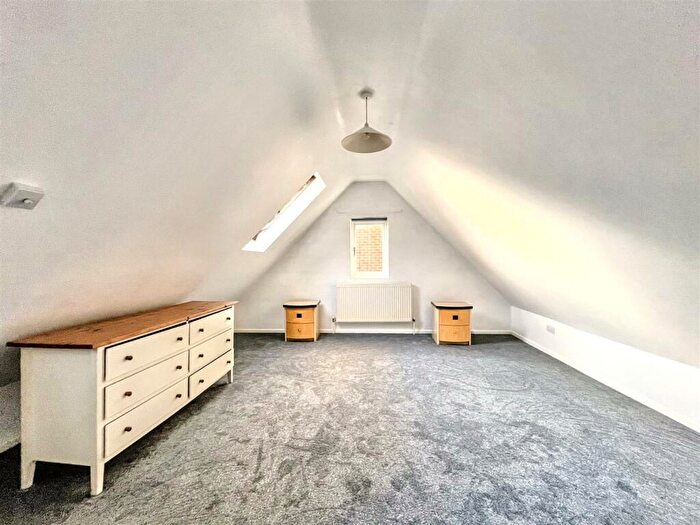 1 Bedroom Terraced House To Rent In Salisbury Street, Blandford Forum, DT11