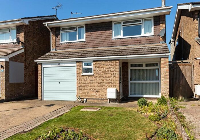 4 Bedroom Detached House For Sale In Monks Walk, Buntingford, SG9