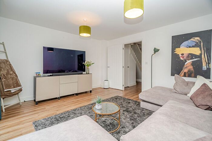 3 Bedroom Terraced House For Sale In Birnbeck Avenue Newton Leys, Milton Keynes, MK3