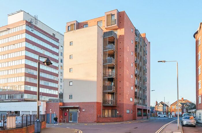 1 Bedroom Flat For Sale In Emma House, Market Link, Romford, RM1