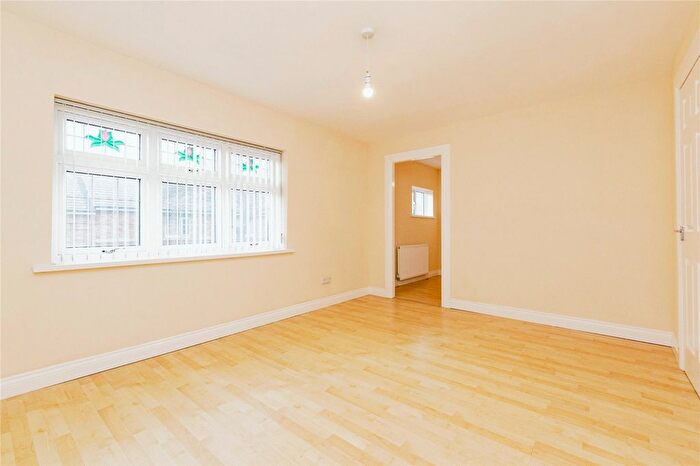 3 Bedroom Terraced House For Sale In Balmoral Terrace, Sunderland, Tyne And Wear, SR2