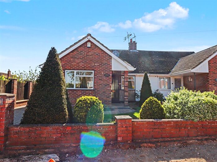 3 Bedroom Semi-Detached Bungalow For Sale In Woodland Road, Hellesdon, Norwich, NR6