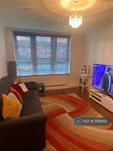 1 Bedroom Flat To Rent In Stratford, Stratford, E15