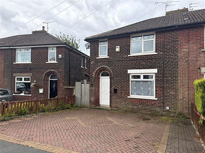 3 Bedroom Semi-Detached House To Rent In Gorse Road, Milnrow, Rochdale, Greater Manchester, OL16