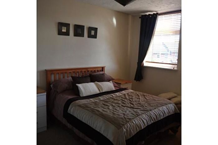 1 Bedroom Flat To Rent In Kensington Drive, Tamworth, B79