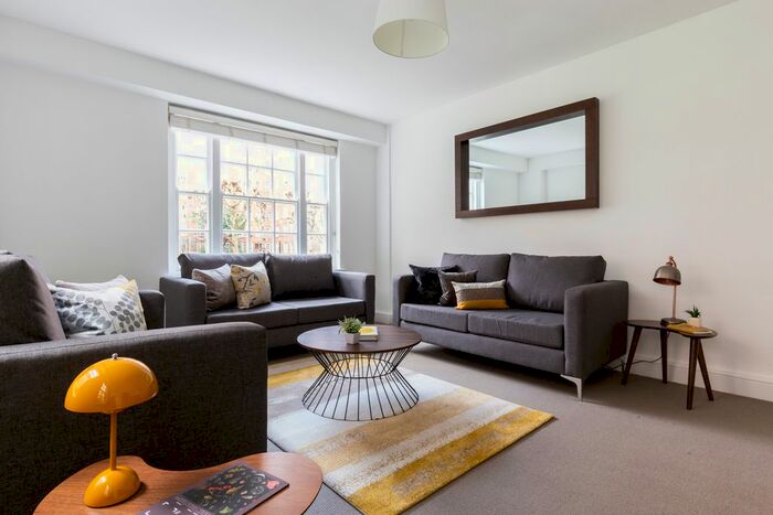 3 Bedroom Flat To Rent In Dolphin Square, Chichester Street, London Lx, London, SW1V