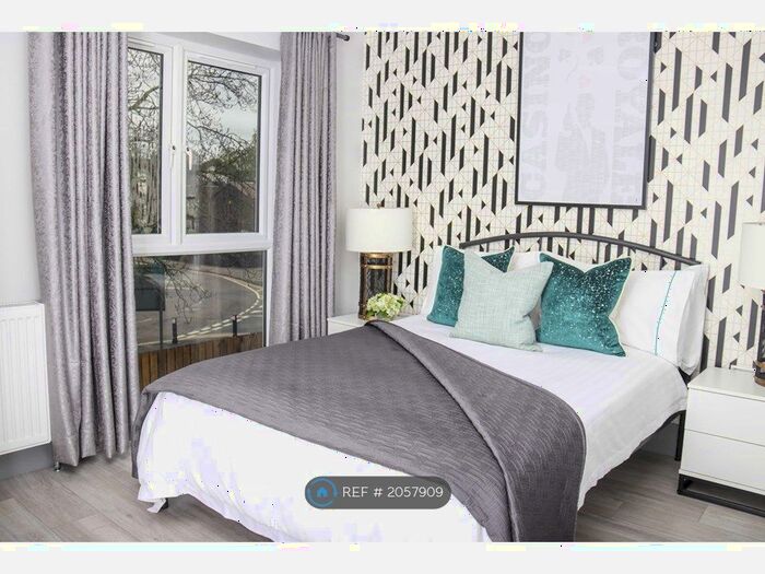 5 Bedroom Semi-Detached House To Rent In Butterworth Path, Luton, LU2