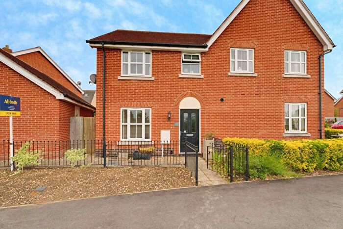 3 Bedroom Semi-Detached House For Sale In Brooke Way, Stowmarket, Suffolk, IP14