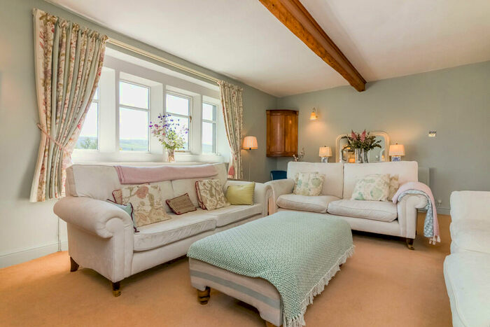 4 Bedroom Detached House For Sale In Standedge Road, Diggle, Saddleworth, OL3