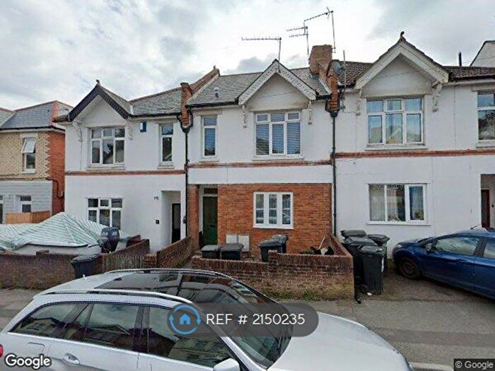 1 Bedroom Flat To Rent In Hankinson Road, Bournemouth, BH9