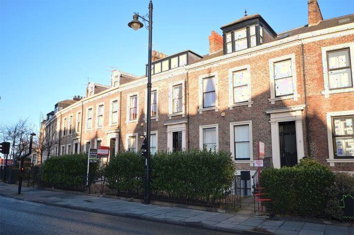 2 Bedroom Flat To Rent In Grange Crescent, Nr Park Lane, Sunderland, SR2