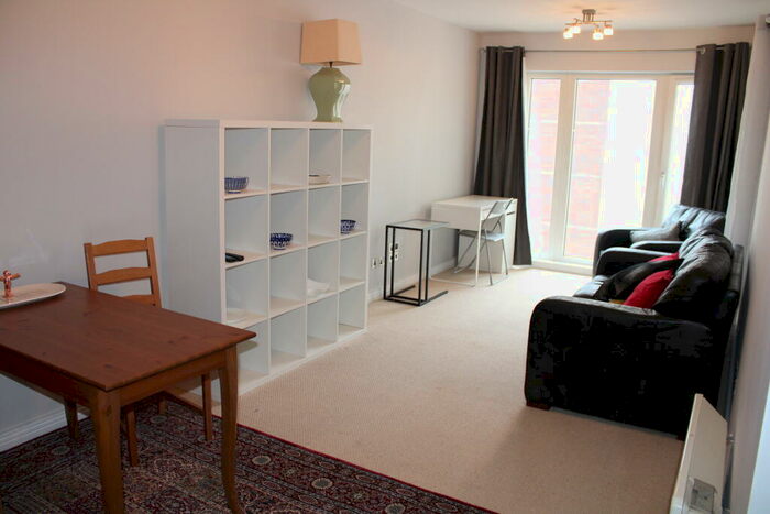 1 Bedroom Flat To Rent In The Mailbox, B1