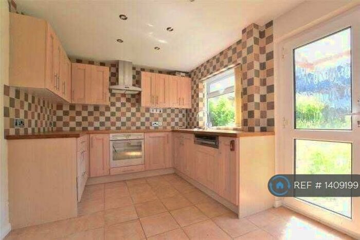 2 Bedroom End Of Terrace House To Rent In Down Avenue, Bath, BA2