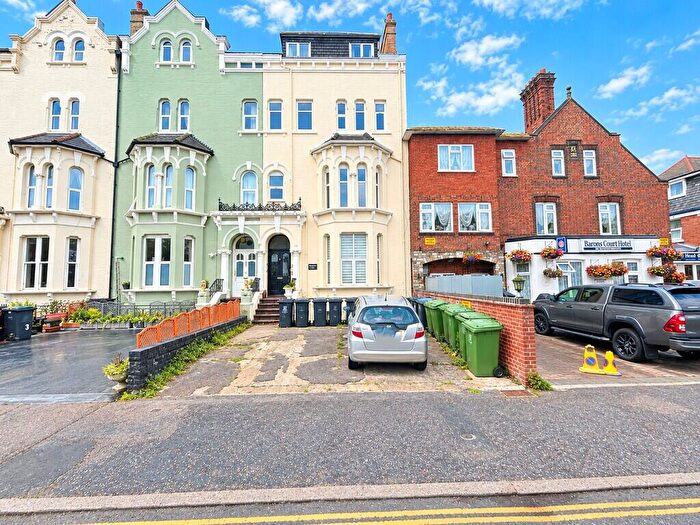 2 Bedroom Apartment For Sale In Norfolk Square, Great Yarmouth, NR30