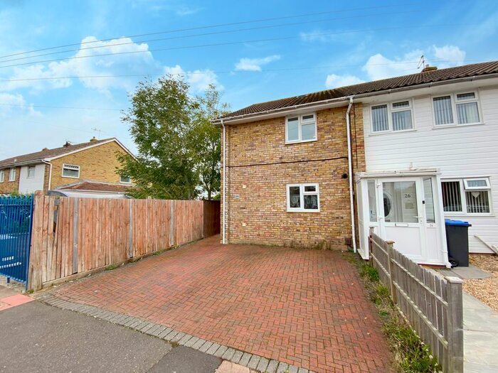 4 Bedroom End Of Terrace House To Rent In Bellview Road, Worthing, BN13