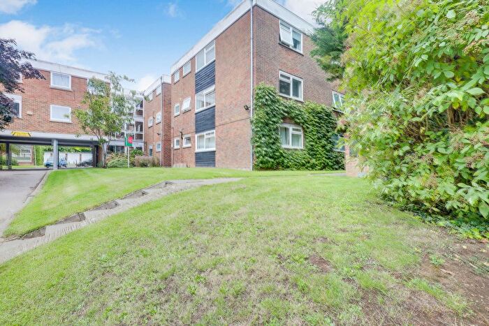 1 Bedroom Flat To Rent In Hutton Road, Brentwood, CM15