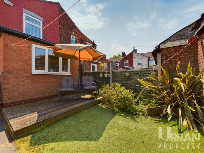 3 Bedroom Terraced House For Sale In Dryden Street, Hull, Yorkshire, HU8