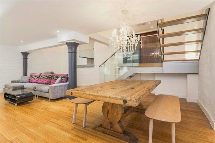 2 Bedroom Flat To Rent In The Jam Factory, Rothsay Street, London SE1