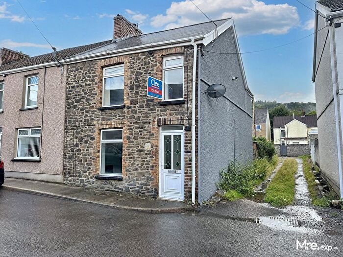 3 Bedroom End Of Terrace House For Sale In Cory Street, Resolven, Neath, SA11