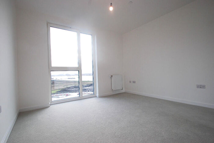 1 Bedroom Apartment To Rent In Mulberry Circus, Barking, London, IG11