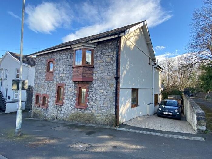 4 Bedroom Detached House To Rent In West Cross Lane, West Cross, SA3