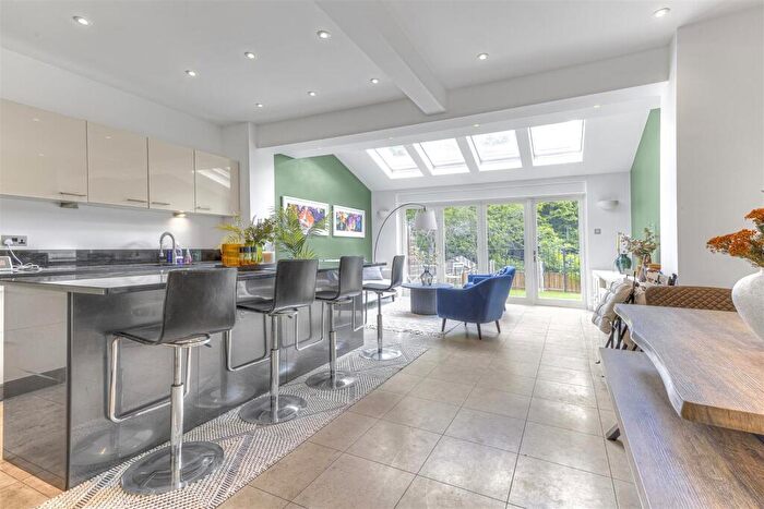 4 Bedroom Terraced House For Sale In Enmore Gardens, East Sheen, SW14