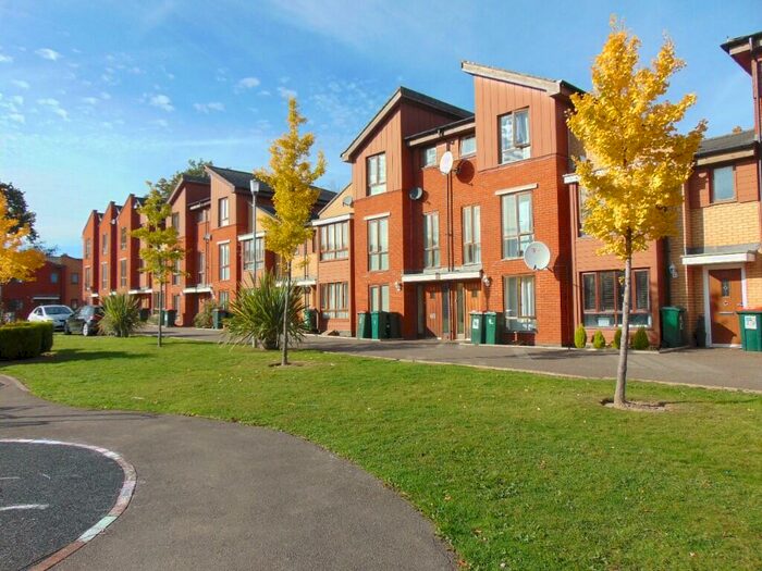 3 Bedroom Terraced House To Rent In Commonwealth Drive, Crawley, West Sussex, RH10