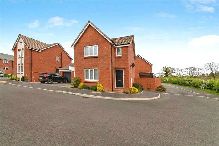 3 Bedroom Detached House For Sale In Water Lake Avenue, Cranbrook, Exeter, Devon, EX5