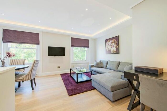 2 Bedroom Flat To Rent In Saint Stephen's Gardens, London, W2