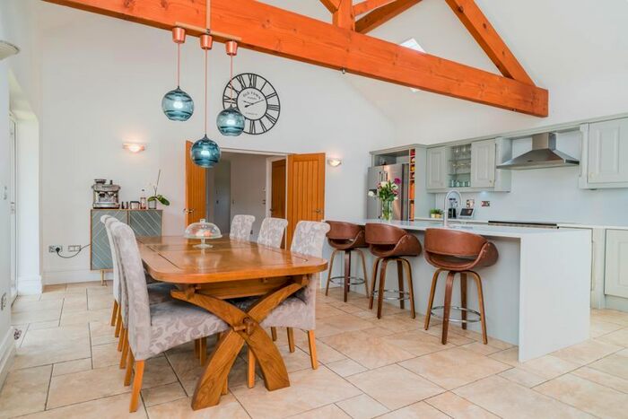 4 Bedroom Barn Conversion For Sale In Rindle Road, Astley, Tyldesley, Manchester, M29