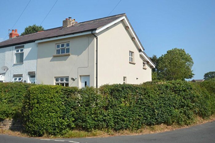 2 Bedroom End Of Terrace House To Rent In Dickens Lane, Poynton, SK12