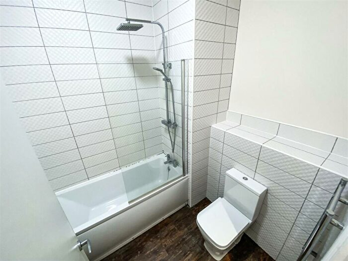 1 Bedroom House To Rent In Church Street, Burbage, LE10