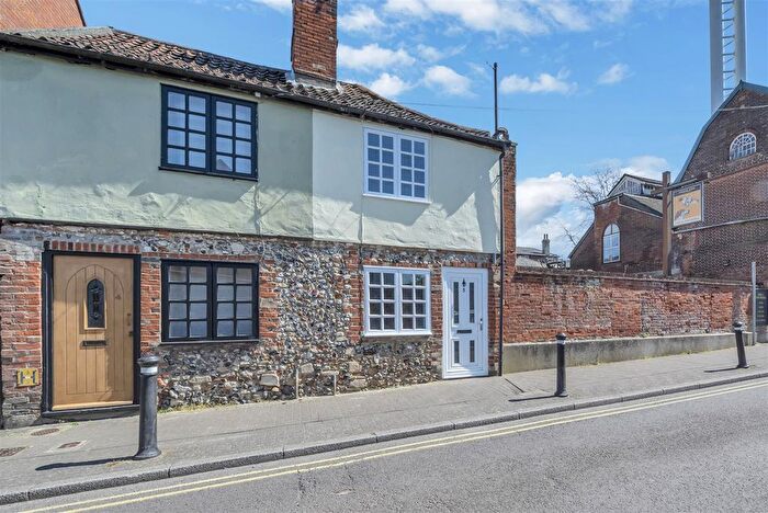 2 Bedroom End Of Terrace House For Sale In Bridewell Lane, Bury St Edmunds, IP33