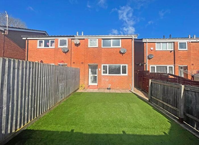 3 Bedroom Semi-Detached House To Rent In Bryn Bevan, Newport, NP20