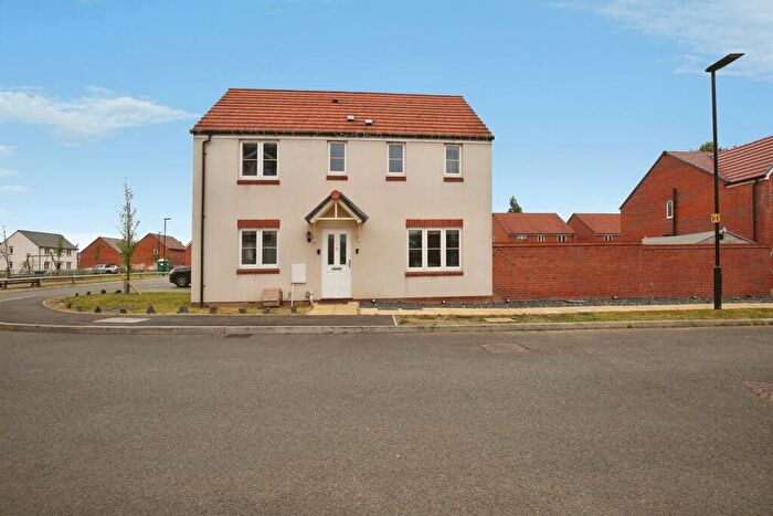 3 Bedroom Semi-Detached House For Sale In The Hawthorns, Sutton Courtenay, Abingdon, OX14