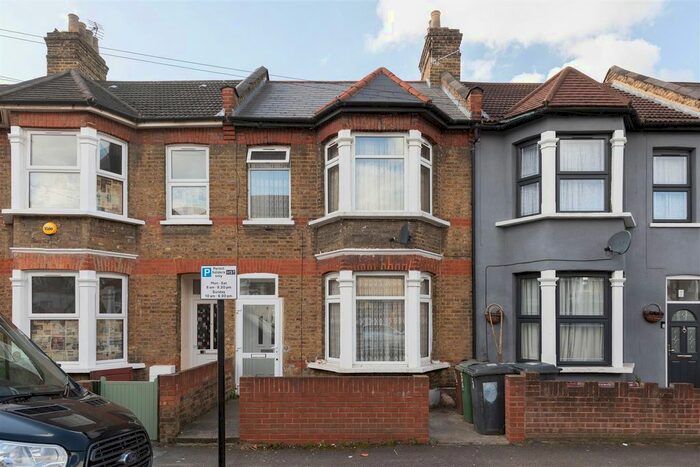 3 Bedroom Terraced House To Rent In Truro Road, London, E17