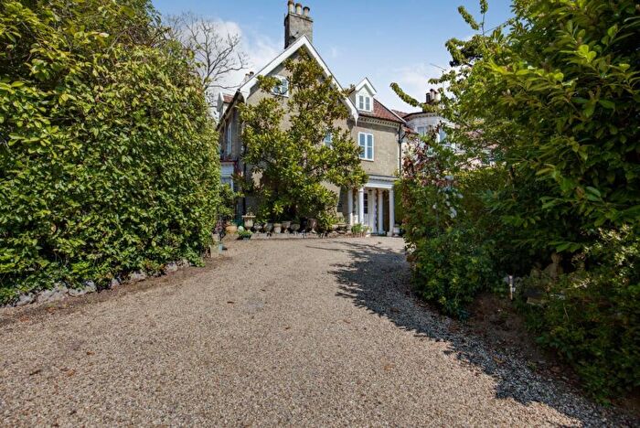 6 Bedroom Semi Detached House For Sale In The Old Rectory, Seckford Street, Woodbridge, IP12